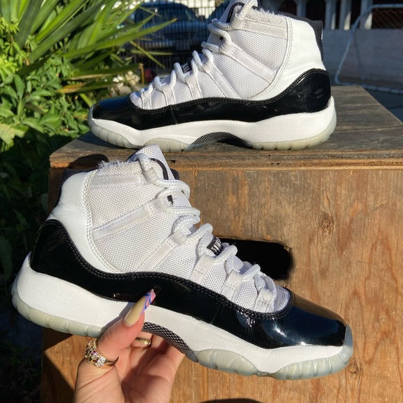 Air Jordan 11 Retro ‘Concord’ - Picture 3 of 8